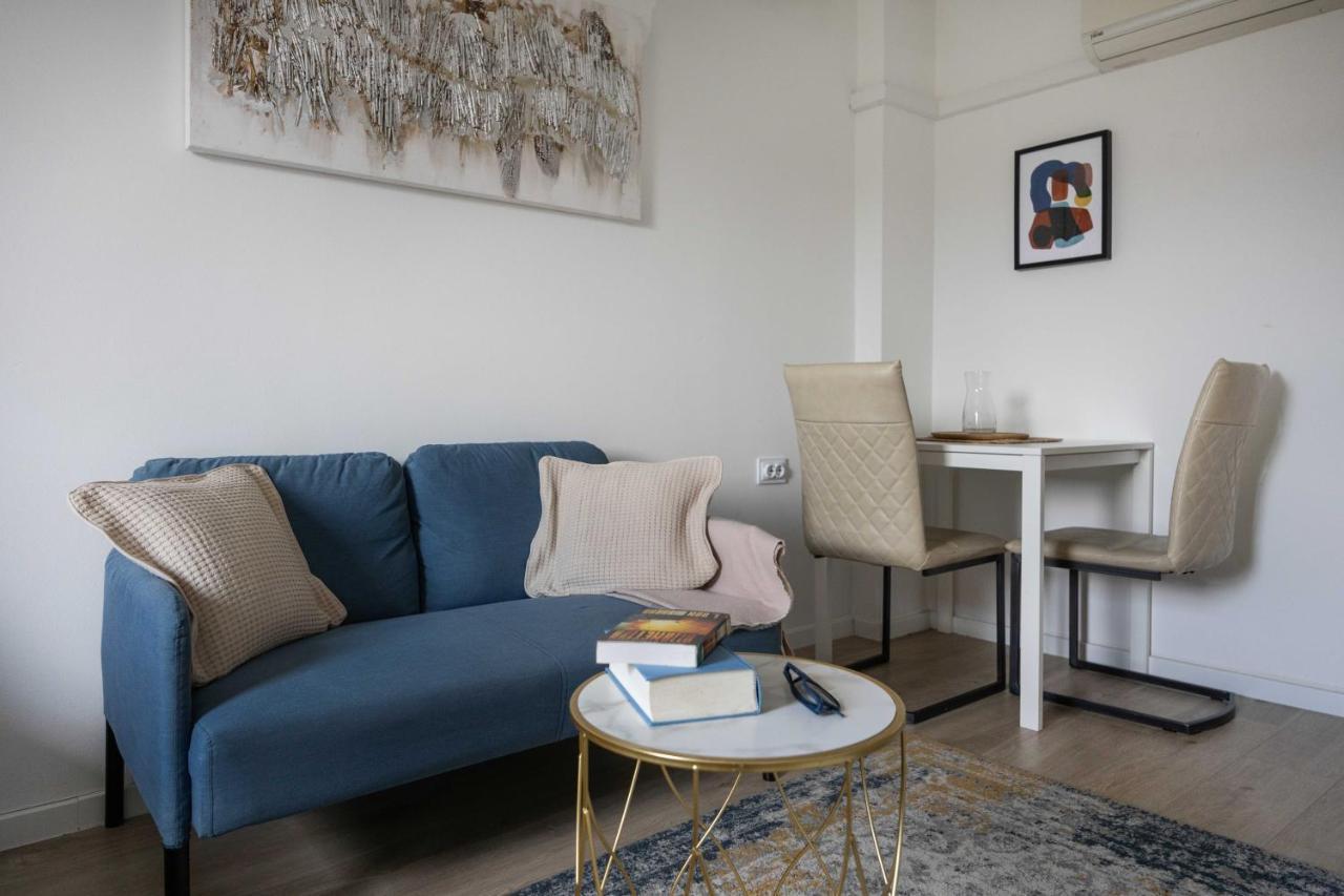 Apartamento Bright And Modern Studio Near City Center Zagreb Exterior foto