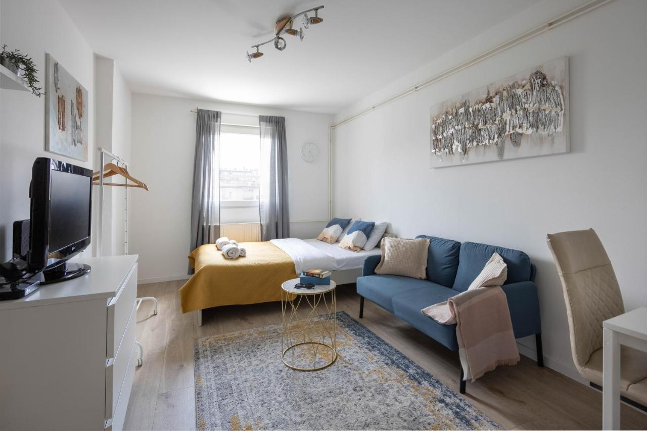 Apartamento Bright And Modern Studio Near City Center Zagreb Exterior foto